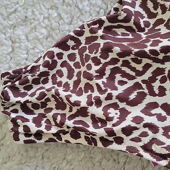 NEW J CREW ONE SHOULDER ruched Swin Suit In Leaopard Print Size 10 - Picture 7 of 16